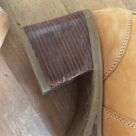 Tan Leather Mules with Chunky Sole - Picture 6 of 6